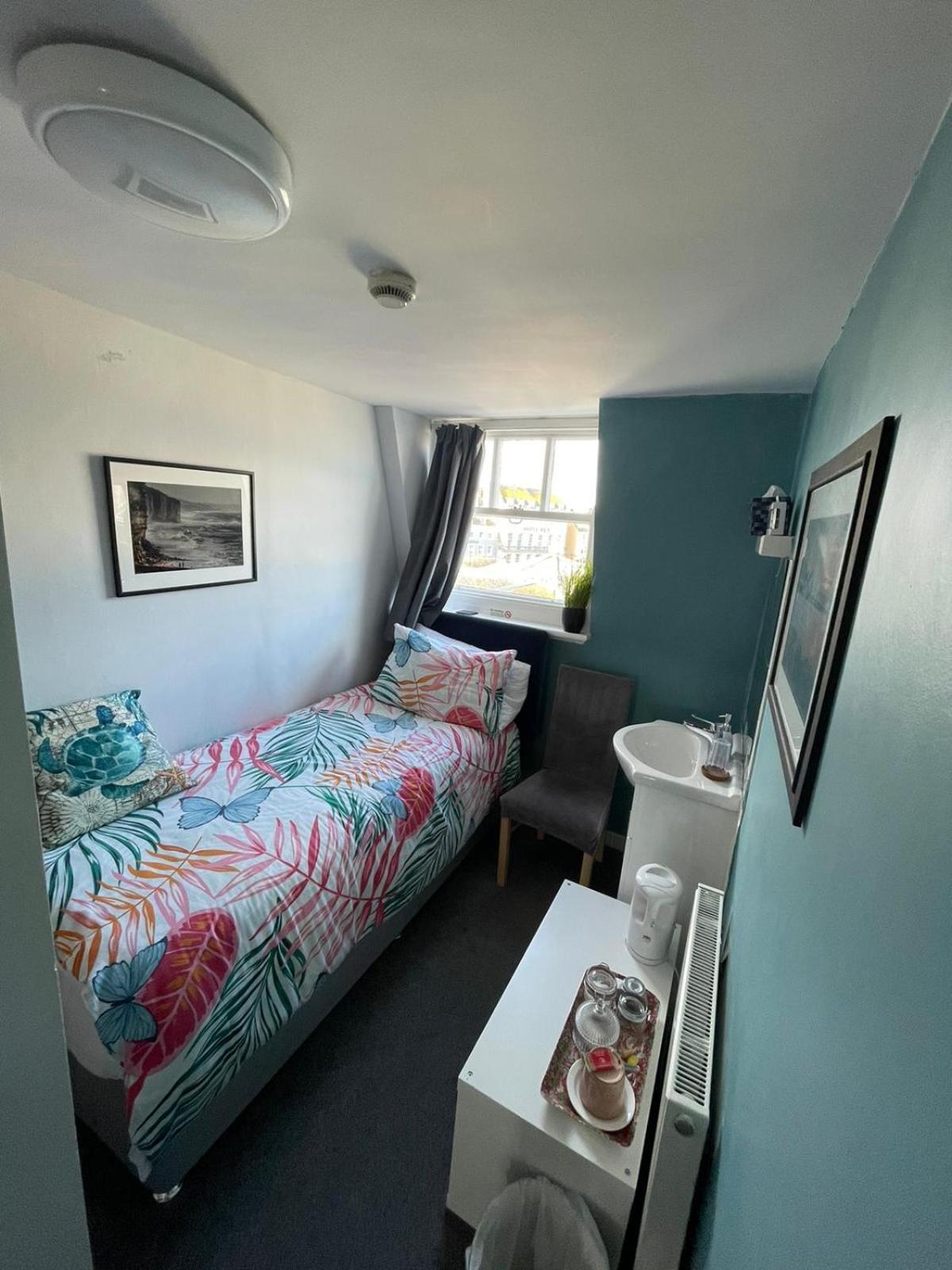 The Ocean Guest House Γουέιμουθ Εξωτερικό φωτογραφία